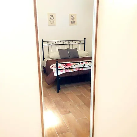 Casa Indipendente 'le Dame Monache' A Appartement Capua